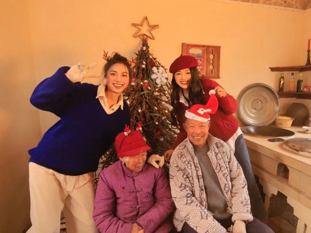 95后姐妹花5万爆改500㎡农村小院,美得网友直呼想回村休闲区蓝鸢梦想 - Www.slyday.coM 95后姐妹花5万爆改500㎡农村小院,美得网友直呼想回村休闲区蓝鸢梦想 - Www.slyday.coM