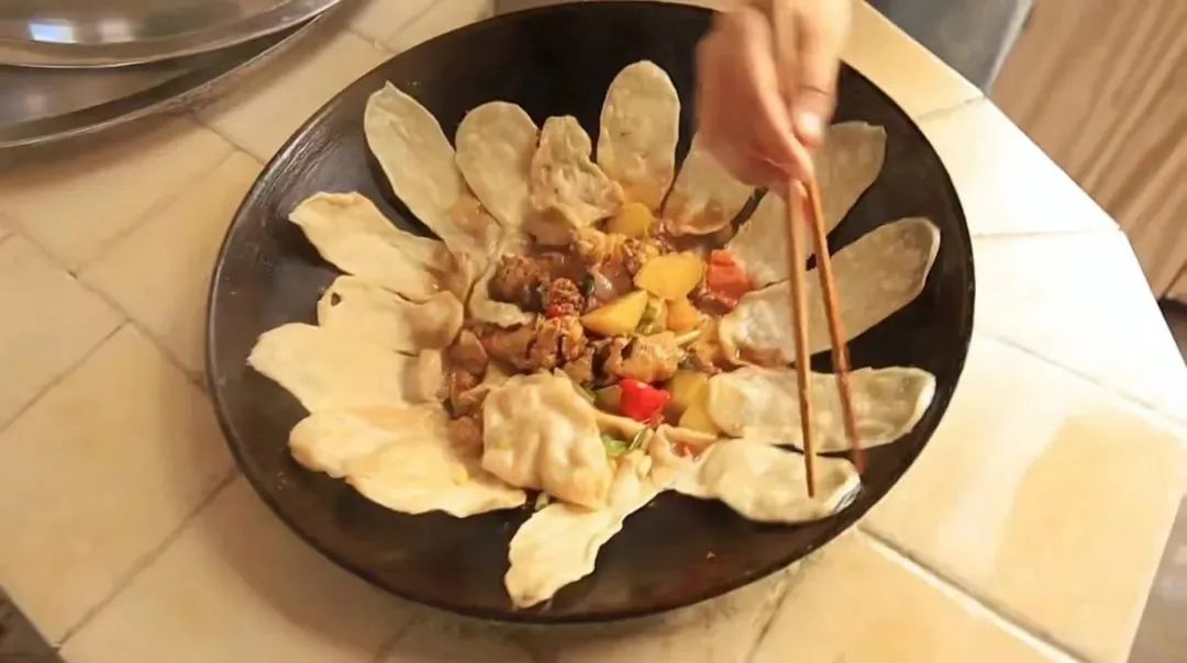 95后姐妹花5万爆改500㎡农村小院,美得网友直呼想回村休闲区蓝鸢梦想 - Www.slyday.coM 95后姐妹花5万爆改500㎡农村小院,美得网友直呼想回村休闲区蓝鸢梦想 - Www.slyday.coM