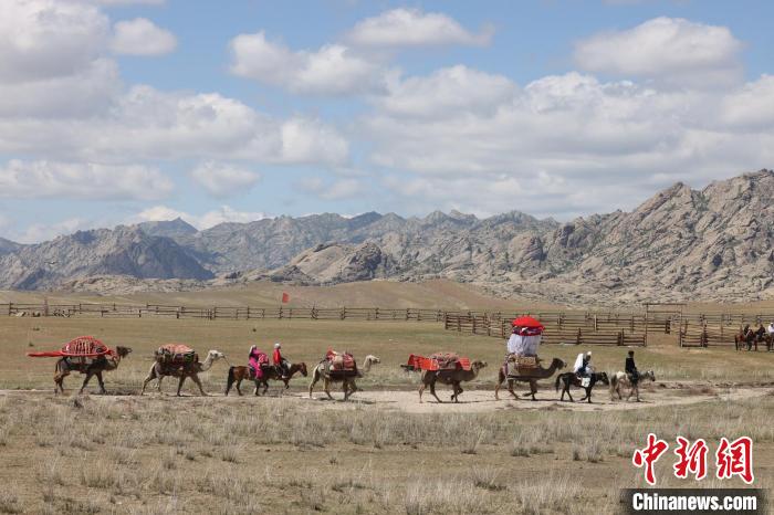 新疆福海百万阿勒泰羊牧场文化旅游节启幕(图1)