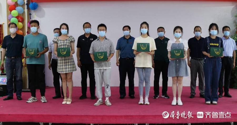 太暖了!鲁东大学给全体在校学生免费发放粽子和鸡蛋休闲区蓝鸢梦想 - Www.slyday.coM 太暖了!鲁东大学给全体在校学生免费发放粽子和鸡蛋休闲区蓝鸢梦想 - Www.slyday.coM