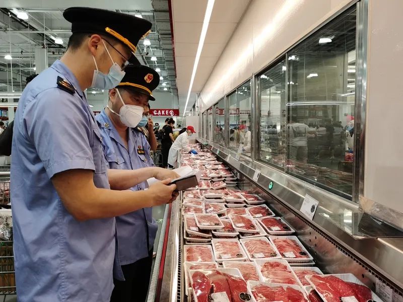 上海人微信群流传:餐饮复工后厨房脏得不能看?都是积压库存?(图14) 上海人微信群流传:餐饮复工后厨房脏得不能看?都是积压库存?(图14)