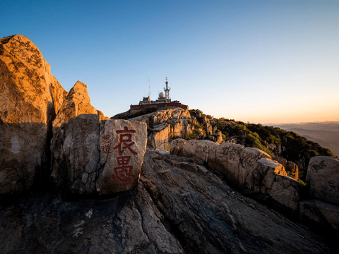 为何泰山不取消“挑山夫”，有缆车却不运货？这三点原因很重要