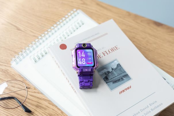 小天才电话手表Z8能定位具体楼层,成为行业标杆不是没有原因的休闲区蓝鸢梦想 - Www.slyday.coM 小天才电话手表Z8能定位具体楼层,成为行业标杆不是没有原因的休闲区蓝鸢梦想 - Www.slyday.coM