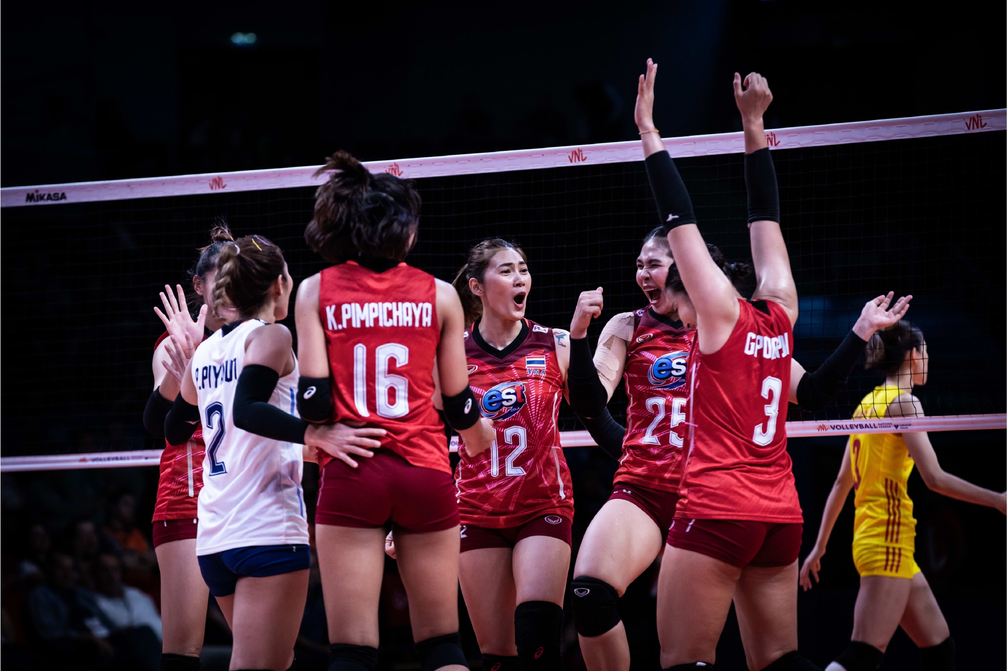 中国女排2比3负于泰国队遭遇首场失利休闲区蓝鸢梦想 - Www.slyday.coM 中国女排2比3负于泰国队遭遇首场失利休闲区蓝鸢梦想 - Www.slyday.coM