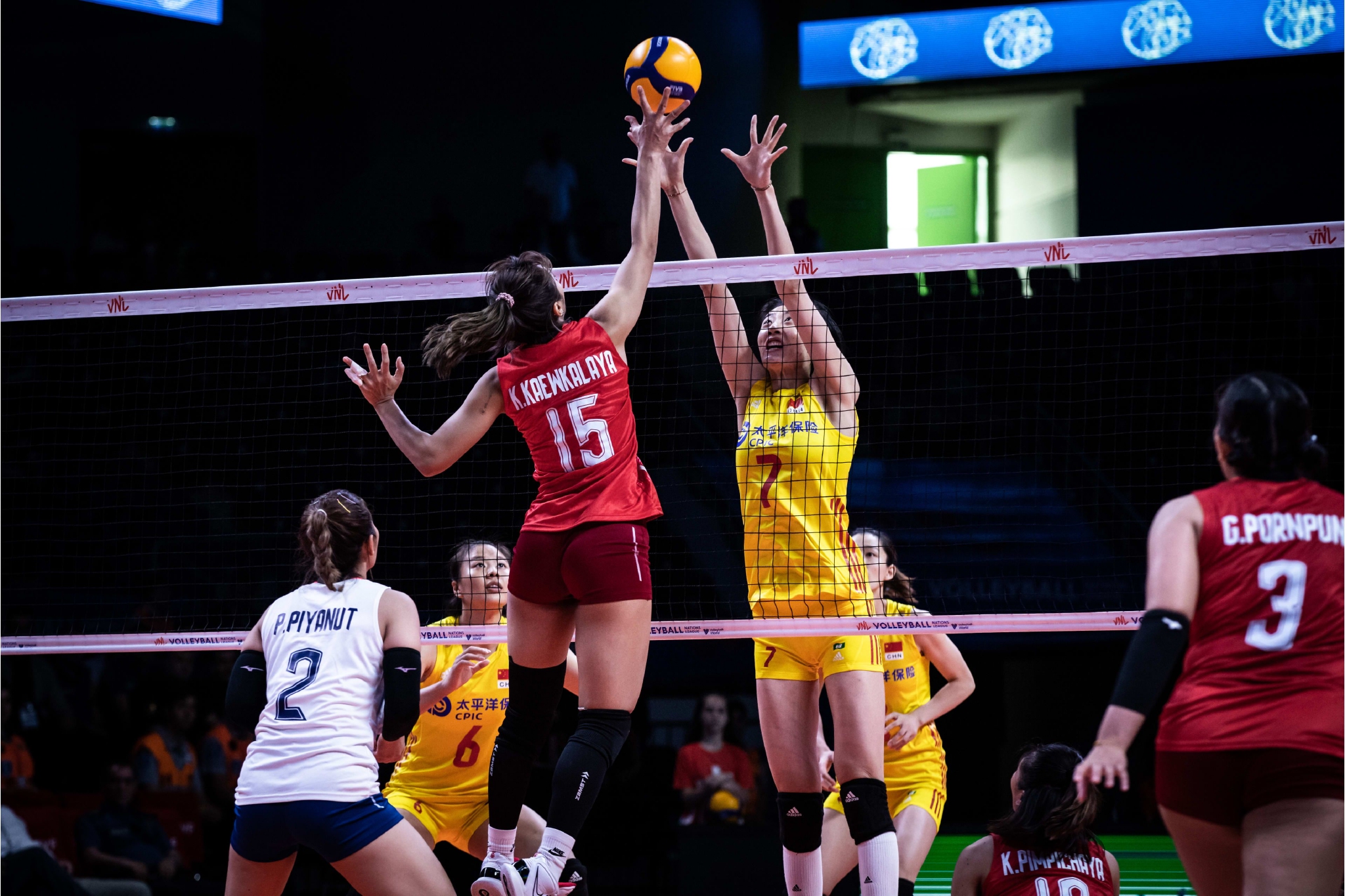 中国女排2比3负于泰国队遭遇首场失利休闲区蓝鸢梦想 - Www.slyday.coM 中国女排2比3负于泰国队遭遇首场失利休闲区蓝鸢梦想 - Www.slyday.coM