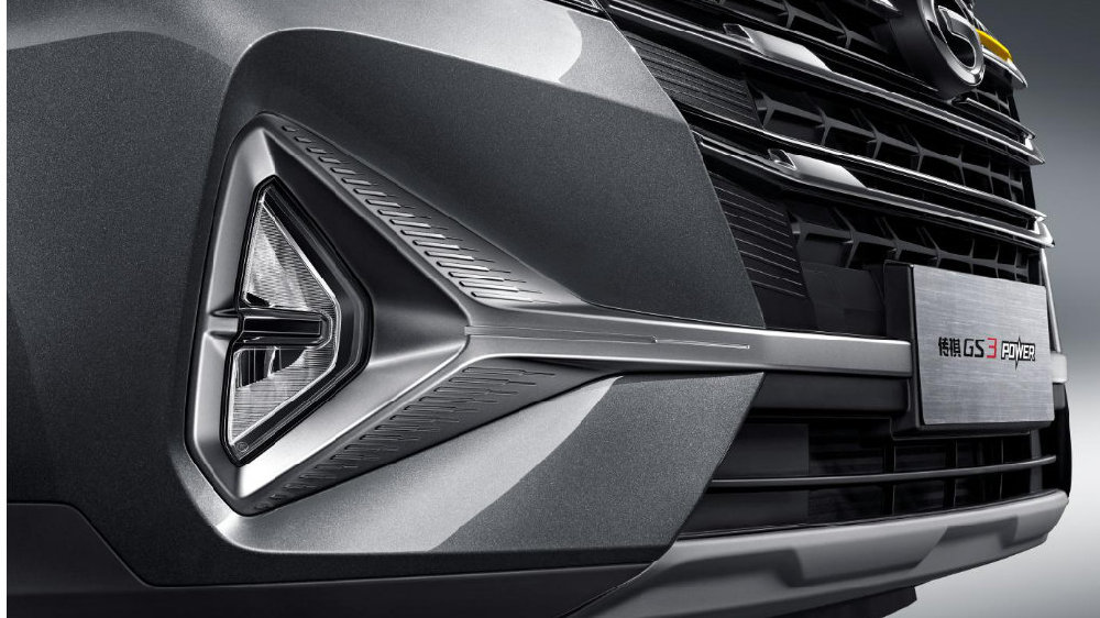 国产小型SUV谁更全面？传祺GS3 POWER对比吉利缤越