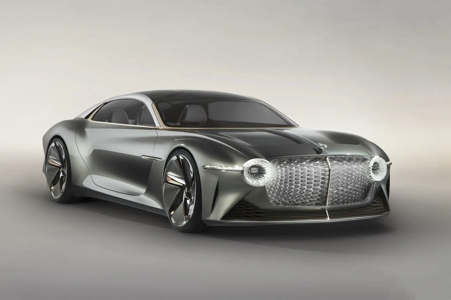 彼夕乐:添越长轴距版重新定义超豪华SUV细分市场休闲区蓝鸢梦想 - Www.slyday.coM 彼夕乐:添越长轴距版重新定义超豪华SUV细分市场休闲区蓝鸢梦想 - Www.slyday.coM