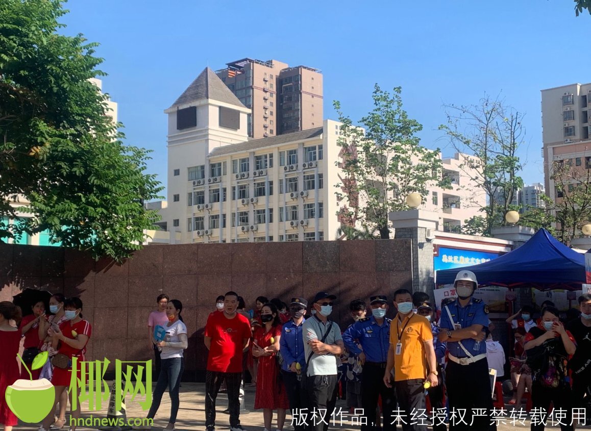 “陪考军团”不缺席!双胞胎宝宝“打卡”海南高考现场休闲区蓝鸢梦想 - Www.slyday.coM “陪考军团”不缺席!双胞胎宝宝“打卡”海南高考现场休闲区蓝鸢梦想 - Www.slyday.coM