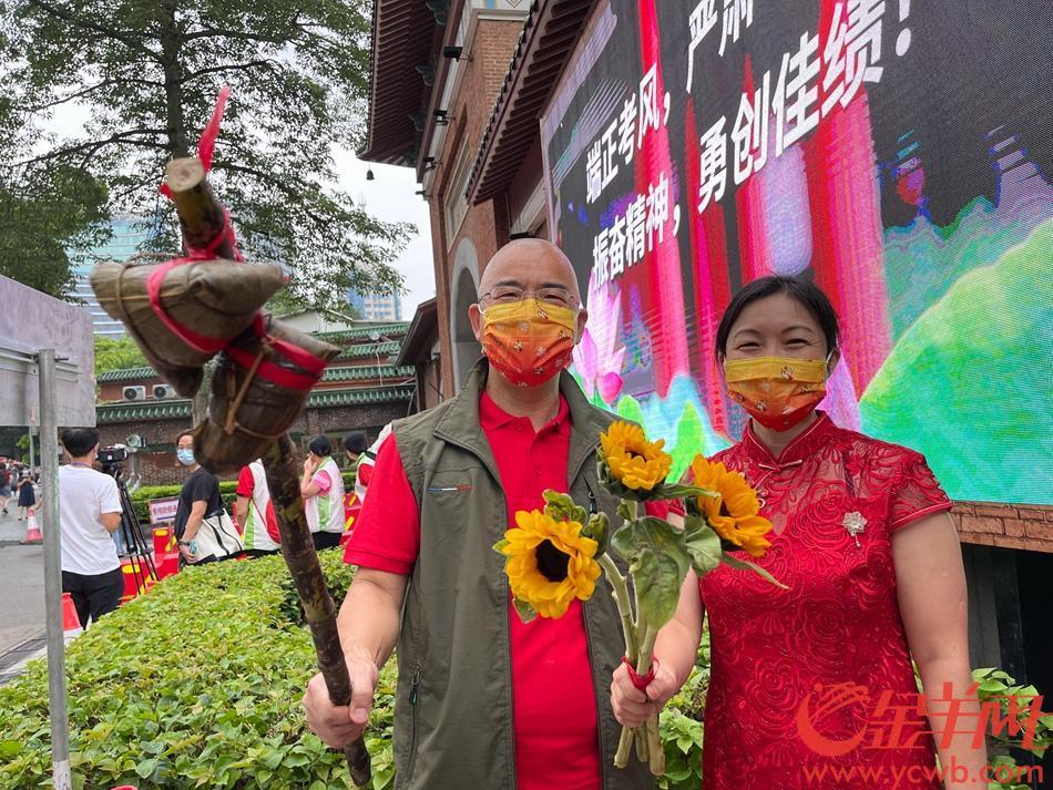 【图集+视频】广东70.2万学子赶赴高考,直击第一现场!休闲区蓝鸢梦想 - Www.slyday.coM 【图集+视频】广东70.2万学子赶赴高考,直击第一现场!休闲区蓝鸢梦想 - Www.slyday.coM