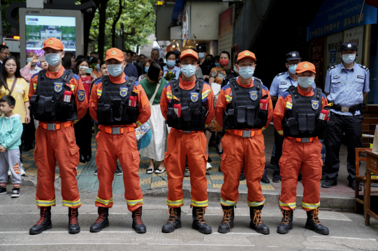 图说高考休闲区蓝鸢梦想 - Www.slyday.coM 图说高考休闲区蓝鸢梦想 - Www.slyday.coM