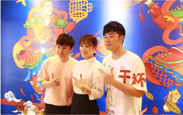 陈赫退股贤合庄被质疑跑路,现遭官媒点名,陈赫未回应却偷发律师函休闲区蓝鸢梦想 - Www.slyday.coM 陈赫退股贤合庄被质疑跑路,现遭官媒点名,陈赫未回应却偷发律师函休闲区蓝鸢梦想 - Www.slyday.coM