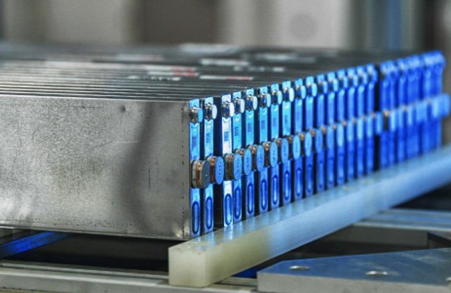 突然官宣 比亚迪将为特斯拉供应电池产品休闲区蓝鸢梦想 - Www.slyday.coM 突然官宣 比亚迪将为特斯拉供应电池产品休闲区蓝鸢梦想 - Www.slyday.coM