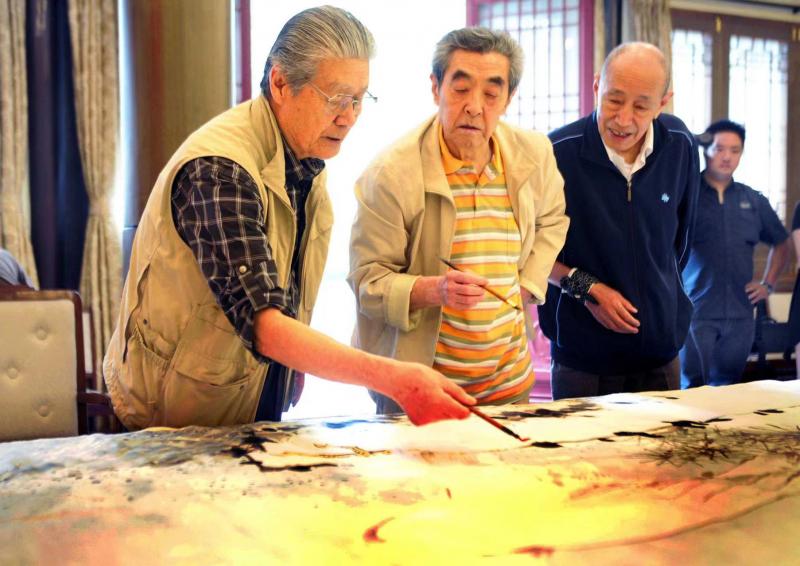 媒体:蓝天野在睡梦中离世,前几日从医院回家后便很少进食休闲区蓝鸢梦想 - Www.slyday.coM 媒体:蓝天野在睡梦中离世,前几日从医院回家后便很少进食休闲区蓝鸢梦想 - Www.slyday.coM