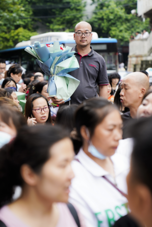 图说高考休闲区蓝鸢梦想 - Www.slyday.coM 图说高考休闲区蓝鸢梦想 - Www.slyday.coM