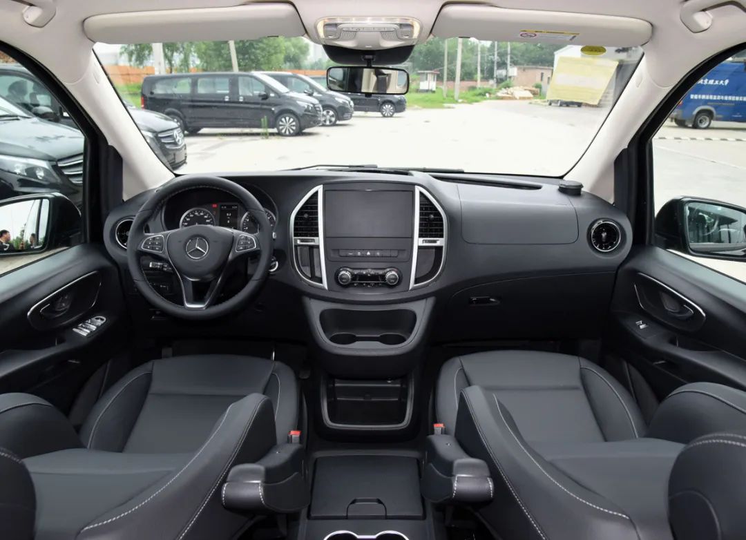 音频|三胎家庭买什么车? 9座MPV可以了解一下