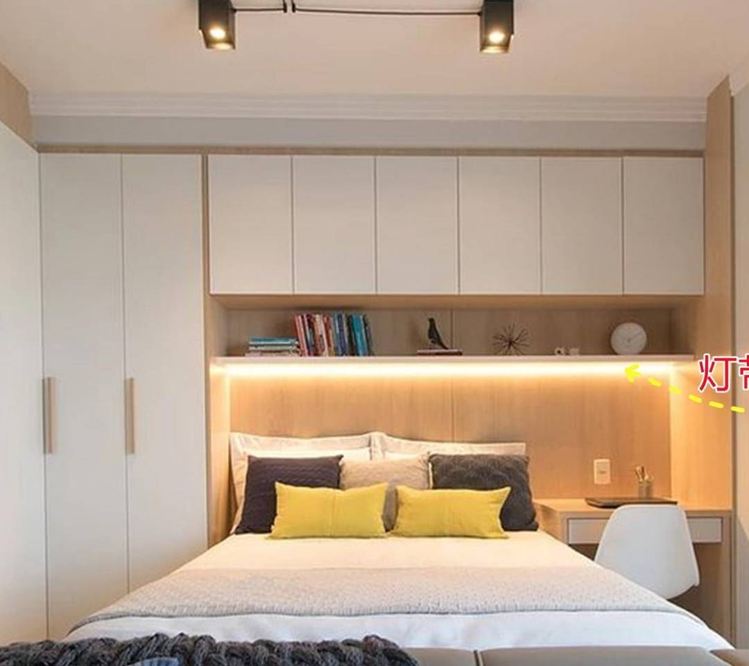中式风格卧室咖啡色小床头柜效果图-房天下装修效果图