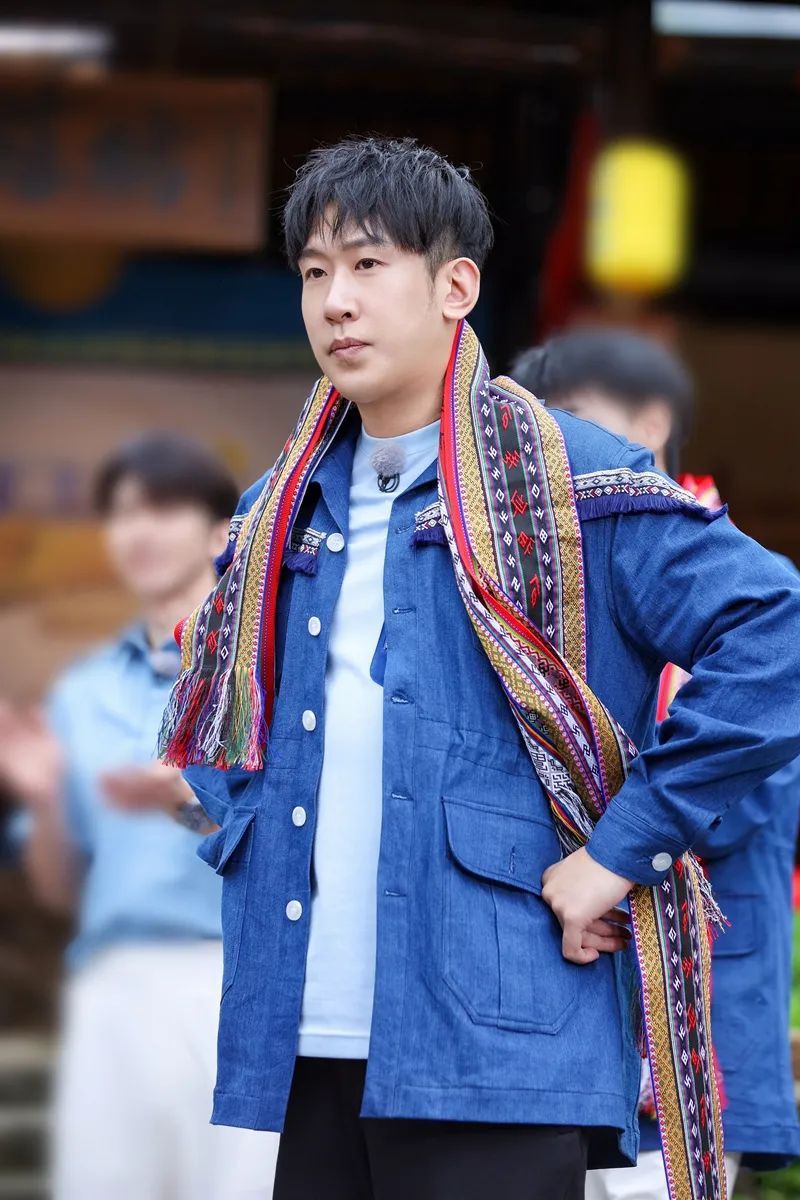 谁将成为“香菇大王”?《奔跑吧》第十季走进浙江景宁领略畲族风土人情休闲区蓝鸢梦想 - Www.slyday.coM 谁将成为“香菇大王”?《奔跑吧》第十季走进浙江景宁领略畲族风土人情休闲区蓝鸢梦想 - Www.slyday.coM