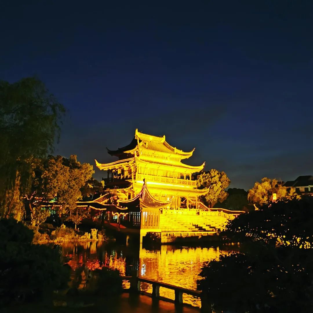 一个走出抑郁症的女孩:与原生家庭和解,辗转4个城市,相信明天会变好休闲区蓝鸢梦想 - Www.slyday.coM 一个走出抑郁症的女孩:与原生家庭和解,辗转4个城市,相信明天会变好休闲区蓝鸢梦想 - Www.slyday.coM