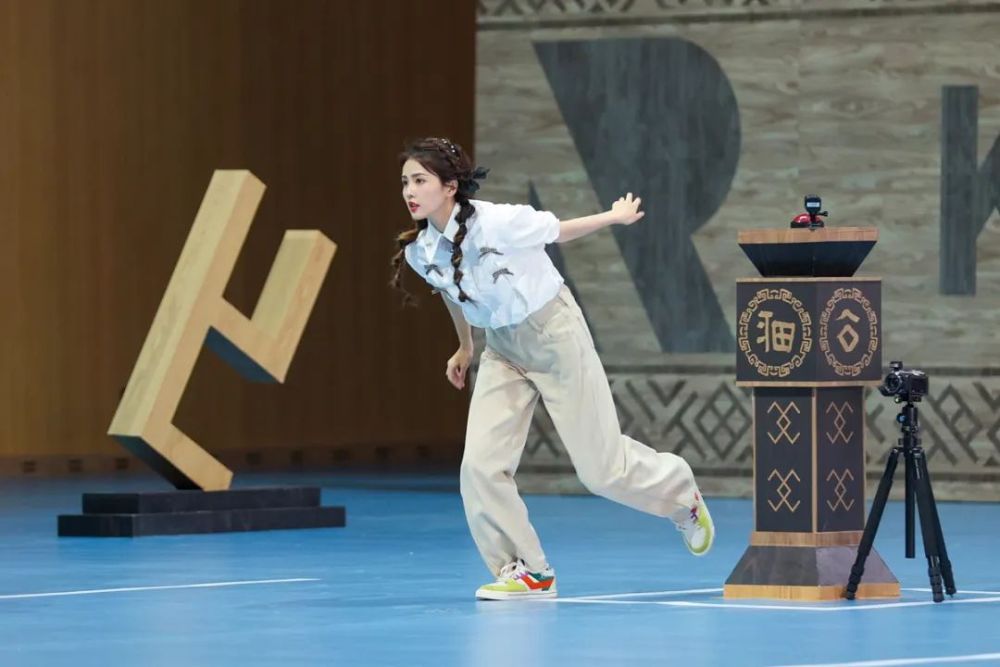 谁将成为“香菇大王”?《奔跑吧》第十季走进浙江景宁领略畲族风土人情休闲区蓝鸢梦想 - Www.slyday.coM 谁将成为“香菇大王”?《奔跑吧》第十季走进浙江景宁领略畲族风土人情休闲区蓝鸢梦想 - Www.slyday.coM