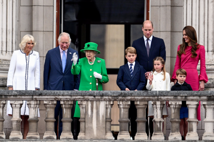 女王登基70周年狂欢后,英国王室将走向何方休闲区蓝鸢梦想 - Www.slyday.coM 女王登基70周年狂欢后,英国王室将走向何方休闲区蓝鸢梦想 - Www.slyday.coM