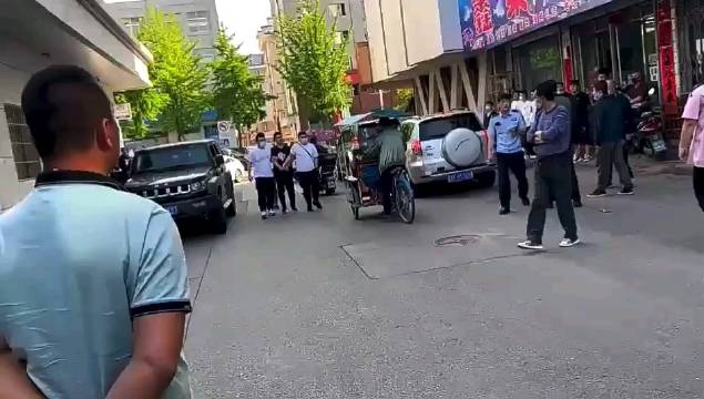 河北唐山打人 新浪（移动端）