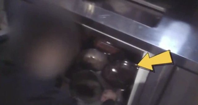 用嘴尝粥、徒手抓食物…网红粥店后厨曝光!记者走访广州门店→休闲区蓝鸢梦想 - Www.slyday.coM 用嘴尝粥、徒手抓食物…网红粥店后厨曝光!记者走访广州门店→休闲区蓝鸢梦想 - Www.slyday.coM