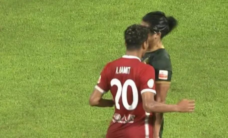 中超第二轮盘点:武汉三镇成为黑马 足协开出6张罚单休闲区蓝鸢梦想 - Www.slyday.coM 中超第二轮盘点:武汉三镇成为黑马 足协开出6张罚单休闲区蓝鸢梦想 - Www.slyday.coM