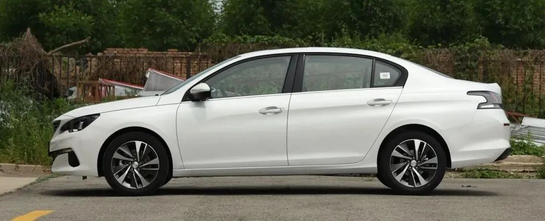 上图为新408,下图为旧408