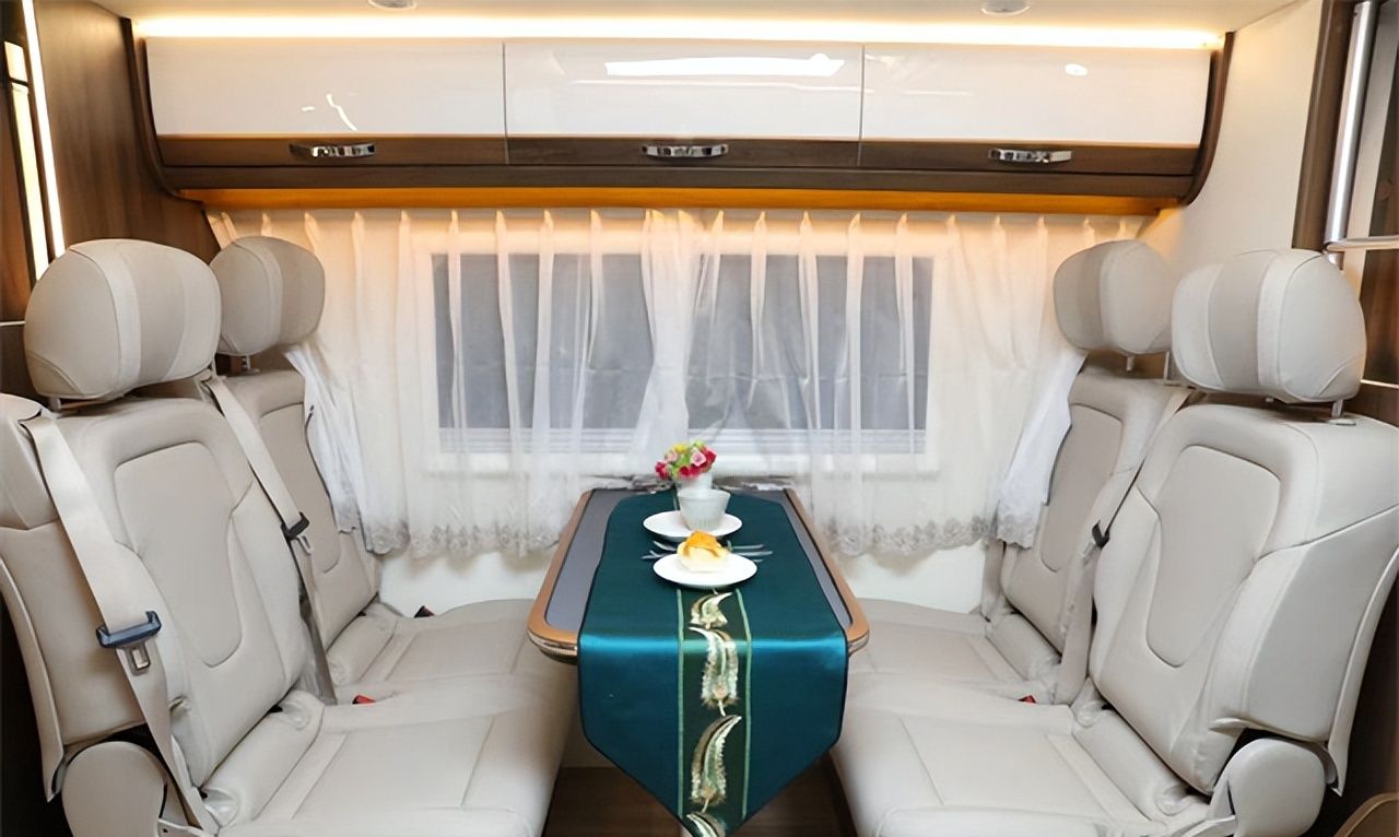 奔驰房车斯宾特c_c房车推荐_国产c级房车