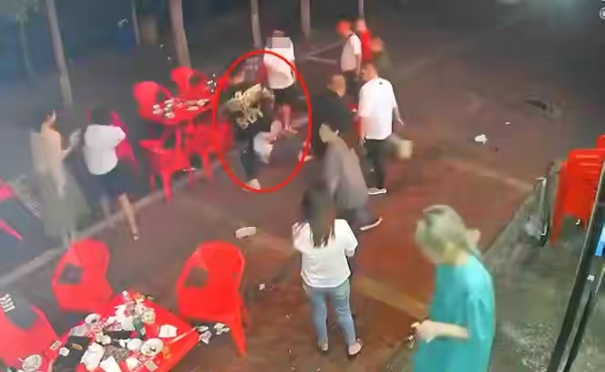 指定管辖!唐山烧烤店打人案由廊坊市公安局广阳分局侦办休闲区蓝鸢梦想 - Www.slyday.coM 指定管辖!唐山烧烤店打人案由廊坊市公安局广阳分局侦办休闲区蓝鸢梦想 - Www.slyday.coM