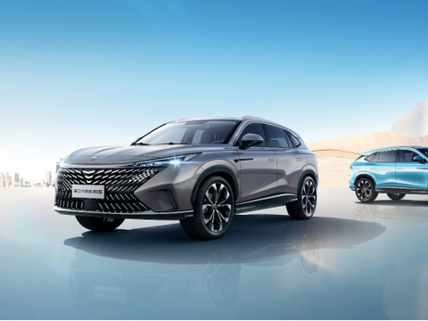 滑移屏帮助情感交互？第三代荣威RX5带来新体验