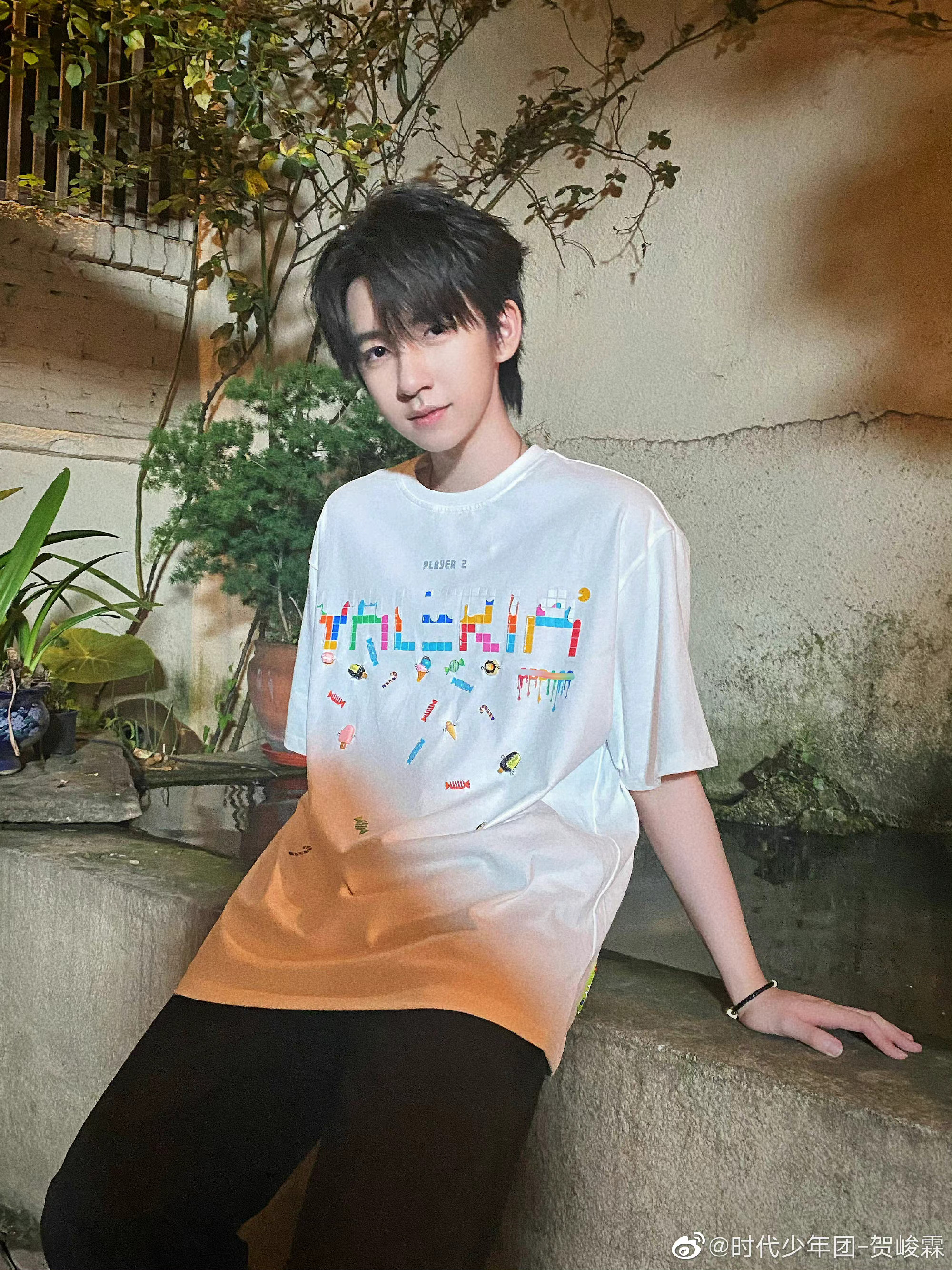 贺峻霖高考结束分享随拍照 想我了吧？