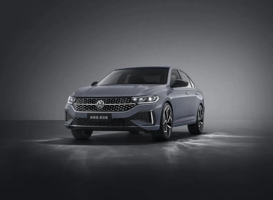 音频丨朗逸、宝来、速腾齐改款,大众三巨头应该选谁?