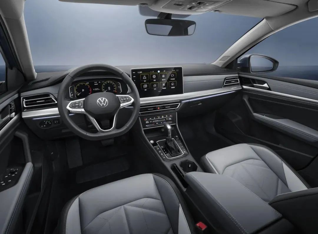 音频丨朗逸、宝来、速腾齐改款,大众三巨头应该选谁?