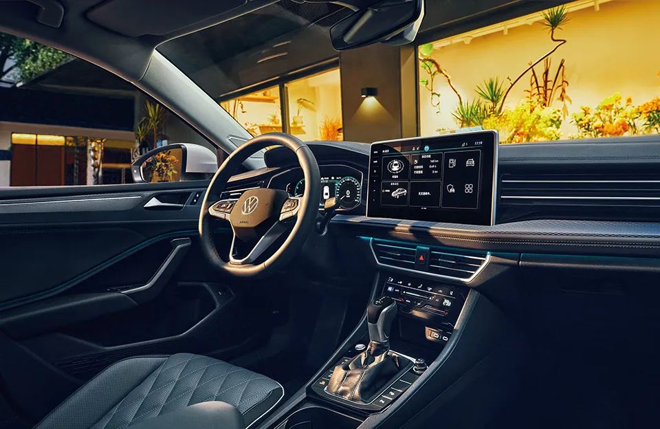 音频丨朗逸、宝来、速腾齐改款,大众三巨头应该选谁?