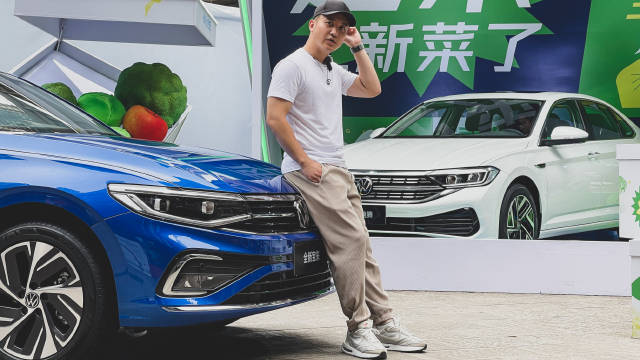 全T时代新样貌 实拍大众新款速腾、宝来