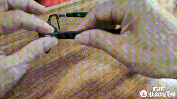 声阔智能眼镜 合二为一带来双倍快乐休闲区蓝鸢梦想 - Www.slyday.coM 声阔智能眼镜 合二为一带来双倍快乐休闲区蓝鸢梦想 - Www.slyday.coM