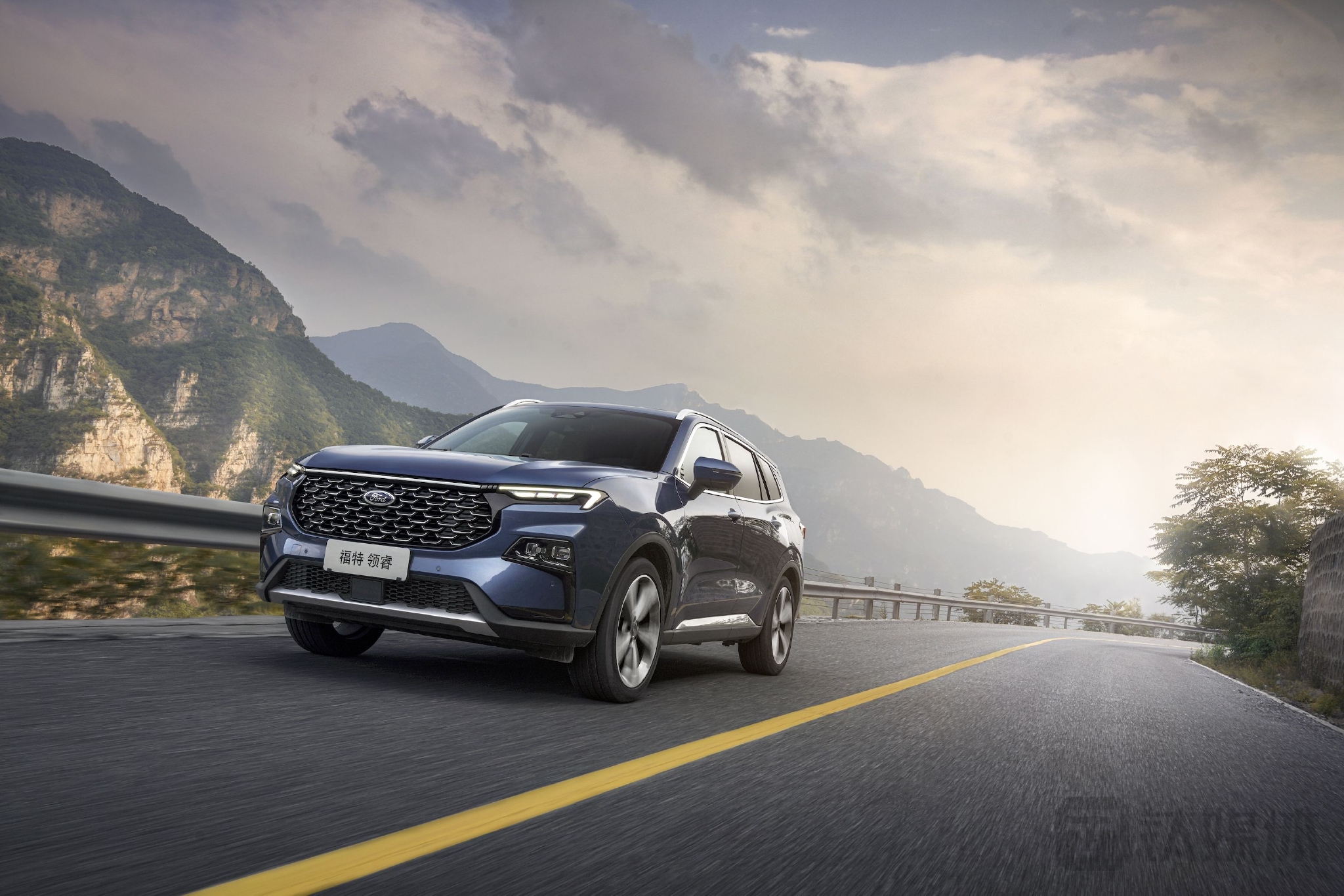 如果有了一辆江铃福特领睿和八小时,你会做什么?休闲区蓝鸢梦想 - Www.slyday.coM 如果有了一辆江铃福特领睿和八小时,你会做什么?休闲区蓝鸢梦想 - Www.slyday.coM