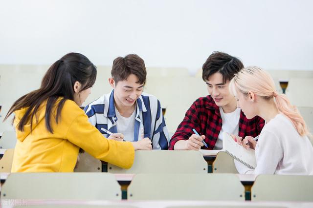 为什么越来越多的学生和老人染上艾滋病?提醒:3点原因暴露真相休闲区蓝鸢梦想 - Www.slyday.coM 为什么越来越多的学生和老人染上艾滋病?提醒:3点原因暴露真相休闲区蓝鸢梦想 - Www.slyday.coM