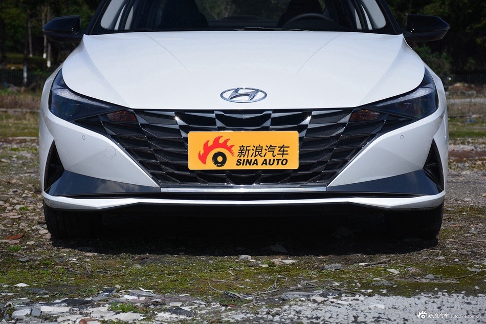 10万预算|年轻人的第一台车怎么选