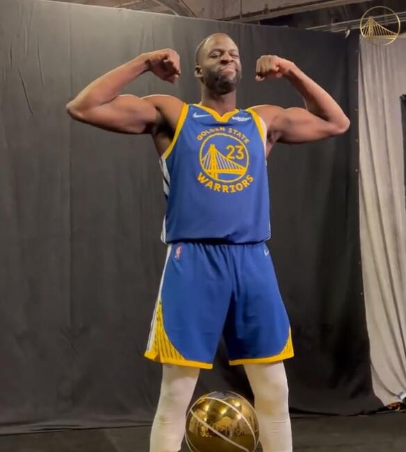 追梦:勇士会一直拿冠军,库里FMVP当之无愧休闲区蓝鸢梦想 - Www.slyday.coM 追梦:勇士会一直拿冠军,库里FMVP当之无愧休闲区蓝鸢梦想 - Www.slyday.coM