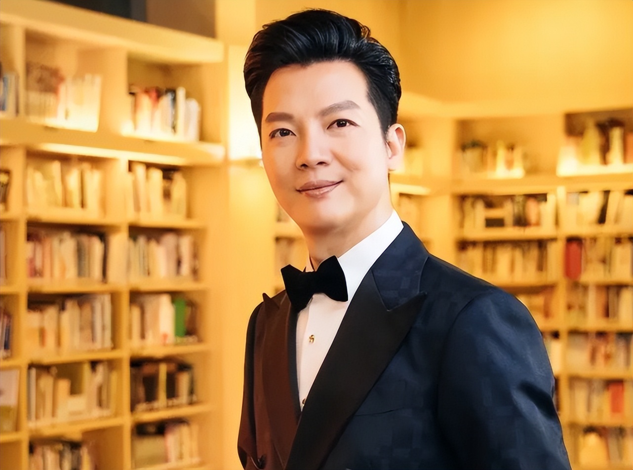 主持人任鲁豫因病缺席重大晚会,近况曝光引热议,暂离央视1个月休闲区蓝鸢梦想 - Www.slyday.coM 主持人任鲁豫因病缺席重大晚会,近况曝光引热议,暂离央视1个月休闲区蓝鸢梦想 - Www.slyday.coM