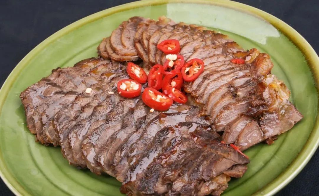 “他很平凡,却又非凡”!明天父亲节,记得给父亲做6菜1汤,下酒又下饭,陪父亲吃一顿饭,说说该说的话!休闲区蓝鸢梦想 - Www.slyday.coM “他很平凡,却又非凡”!明天父亲节,记得给父亲做6菜1汤,下酒又下饭,陪父亲吃一顿饭,说说该说的话!休闲区蓝鸢梦想 - Www.slyday.coM