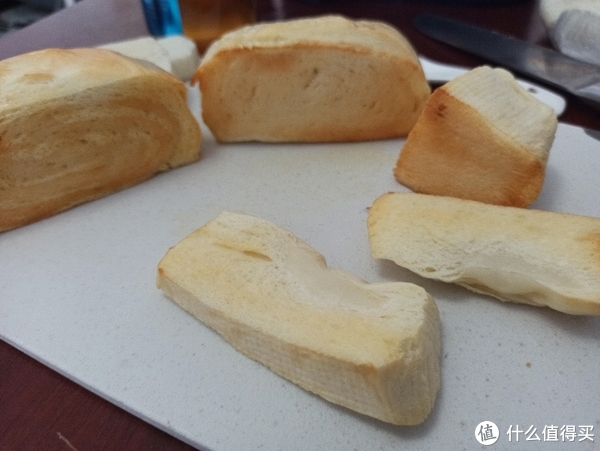 买了空气炸锅就要经常用,周末在家用刚买的空气炸锅烤馒头。休闲区蓝鸢梦想 - Www.slyday.coM 买了空气炸锅就要经常用,周末在家用刚买的空气炸锅烤馒头。休闲区蓝鸢梦想 - Www.slyday.coM