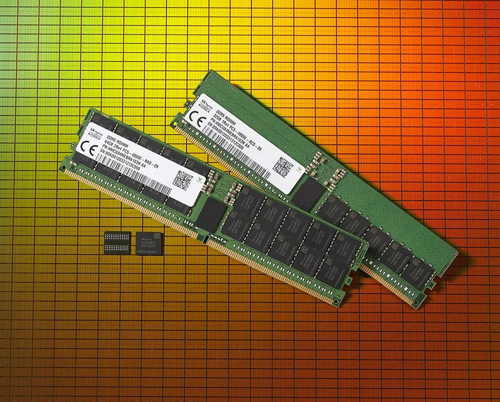 全球首款DDR5 DRAM模块 图源:SK海力士