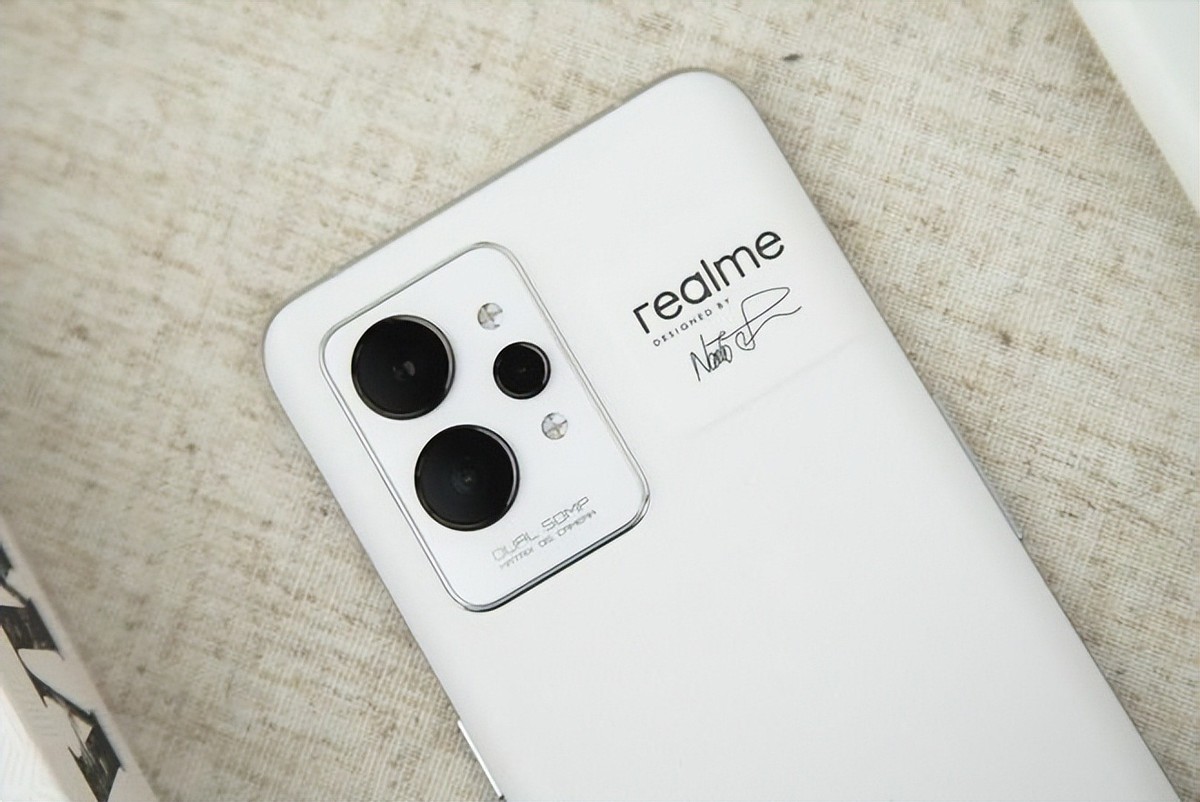 三款卖点满满的新机即将到来,网友:明年618交个朋友休闲区蓝鸢梦想 - Www.slyday.coM 三款卖点满满的新机即将到来,网友:明年618交个朋友休闲区蓝鸢梦想 - Www.slyday.coM