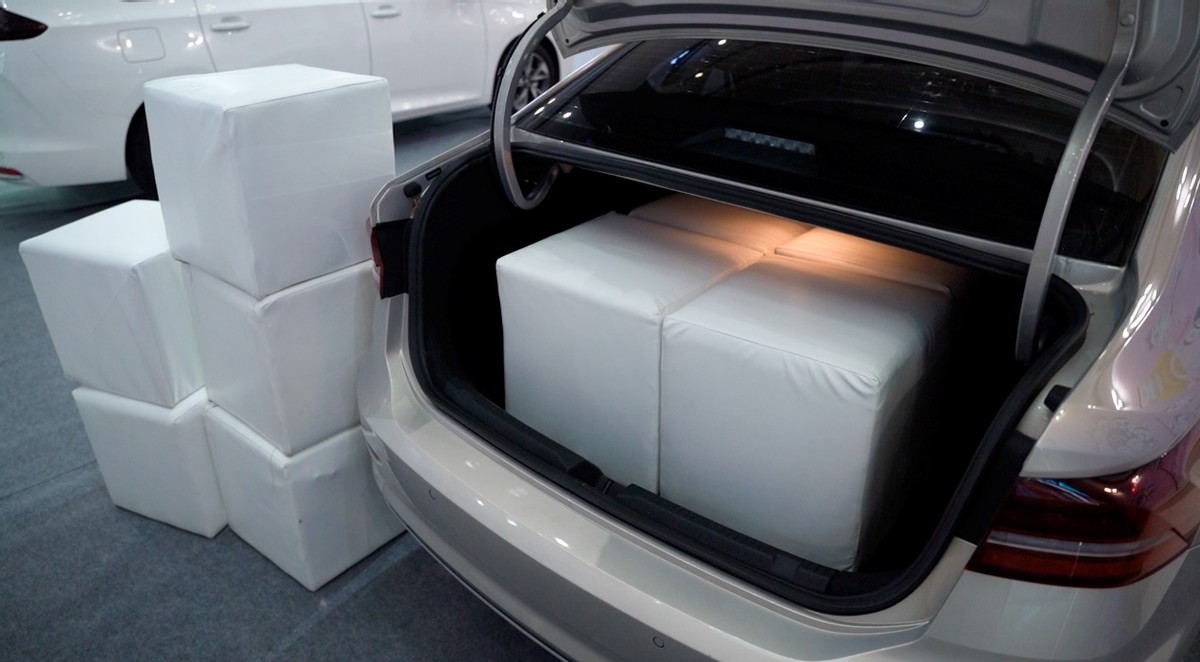 家用车跨界PK,传祺M6 PRO和大众朗逸,应该怎么选?休闲区蓝鸢梦想 - Www.slyday.coM 家用车跨界PK,传祺M6 PRO和大众朗逸,应该怎么选?休闲区蓝鸢梦想 - Www.slyday.coM