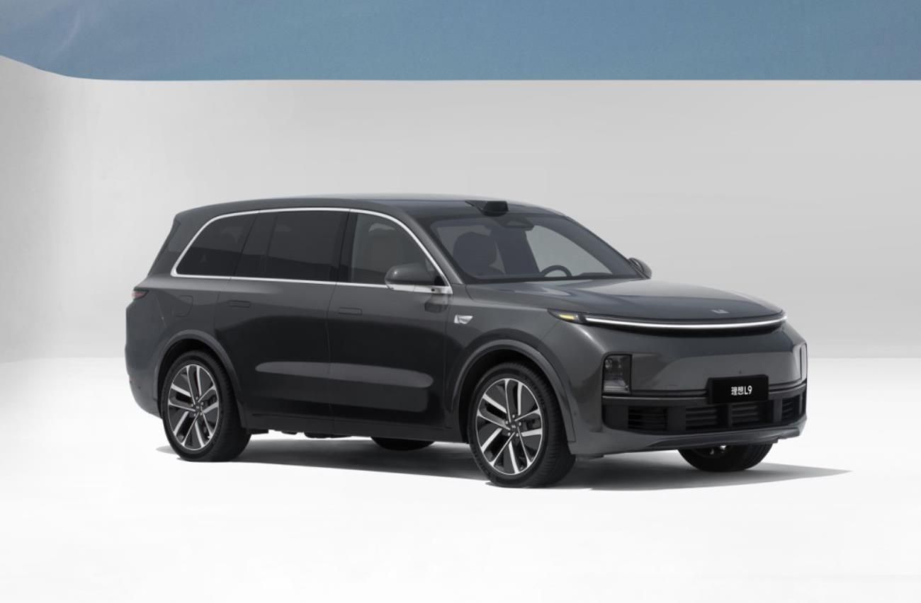 售价45.98万元,四缸增程电动四驱,理想L9上市即爆款?休闲区蓝鸢梦想 - Www.slyday.coM 售价45.98万元,四缸增程电动四驱,理想L9上市即爆款?休闲区蓝鸢梦想 - Www.slyday.coM
