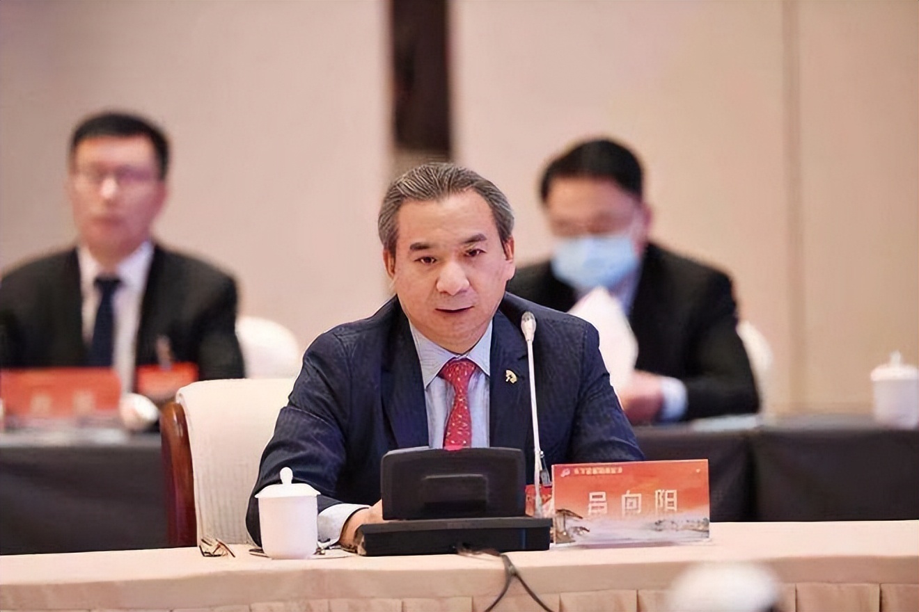 比亚迪市值破1万亿大关,大赢家除了王传福,还有广州的吕向阳休闲区蓝鸢梦想 - Www.slyday.coM 比亚迪市值破1万亿大关,大赢家除了王传福,还有广州的吕向阳休闲区蓝鸢梦想 - Www.slyday.coM