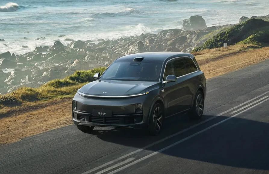 理想L9开卖,CEO喊话消费者:欢迎开上库里南来对比试驾休闲区蓝鸢梦想 - Www.slyday.coM 理想L9开卖,CEO喊话消费者:欢迎开上库里南来对比试驾休闲区蓝鸢梦想 - Www.slyday.coM